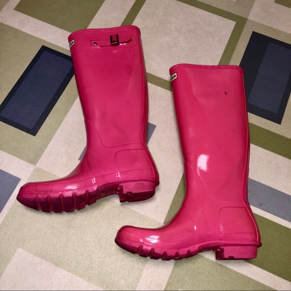 HUNTER Hot Pink Tall Gloss Tain Boots - Picture 5 of 8